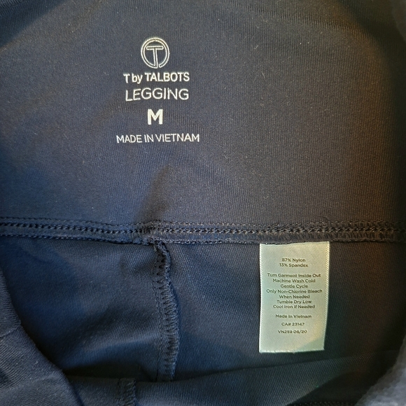 Talbots Tech Stretch Slash Pocket Navy Blue High Waist Leggings - Size Medium - Picture 12 of 16
